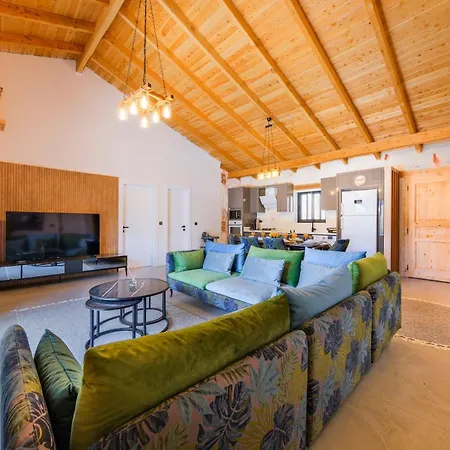 Villa Ka Exclusive 1 *